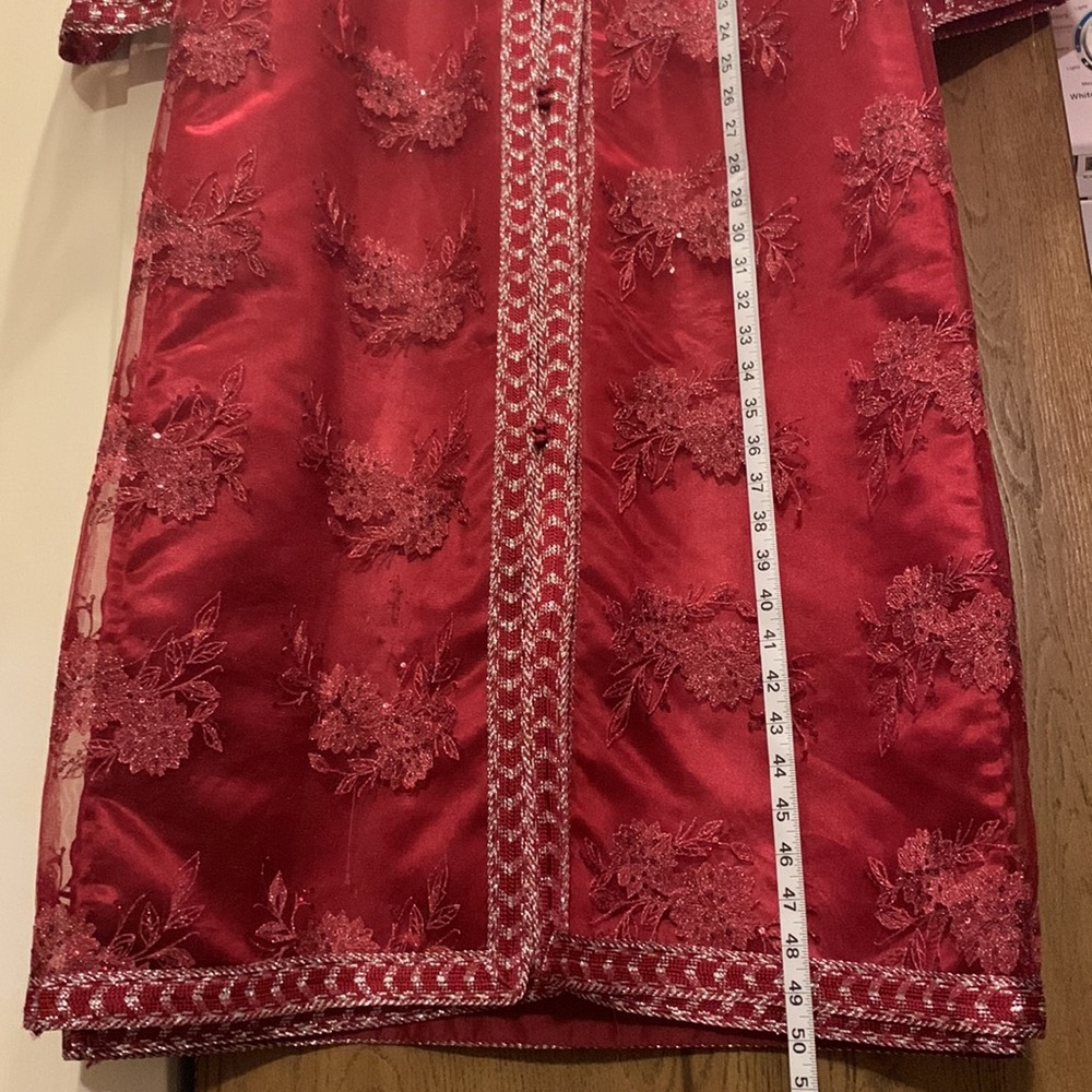 Women’s Burgundy 2 Piece Abaya(measurements in photos) - Picture 10 of 11